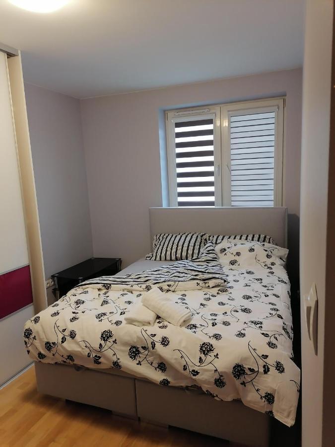 Апартаменты Apartament Luxbibi Жешув Экстерьер фото