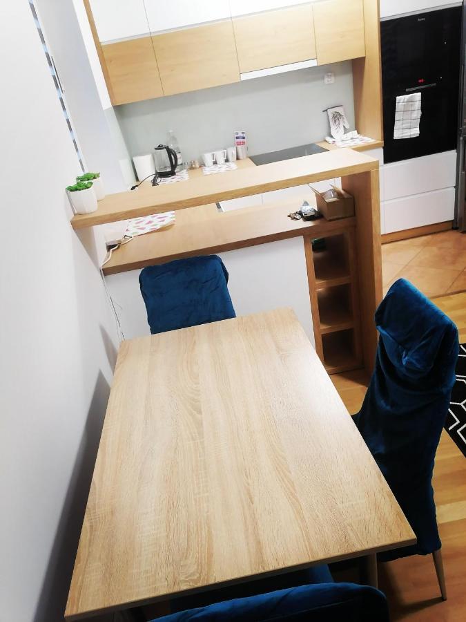 Апартаменты Apartament Luxbibi Жешув Экстерьер фото